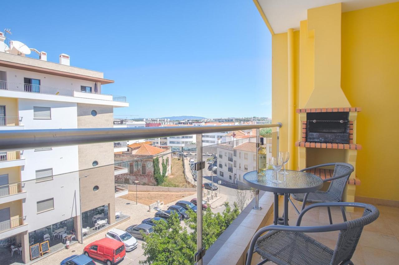 Valente Patio Apartment Lagos Exterior photo